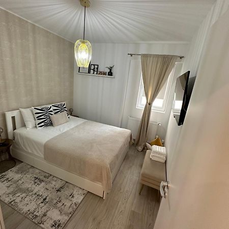 Boutique Apartment บูคาเรสต์ ภายนอก รูปภาพ